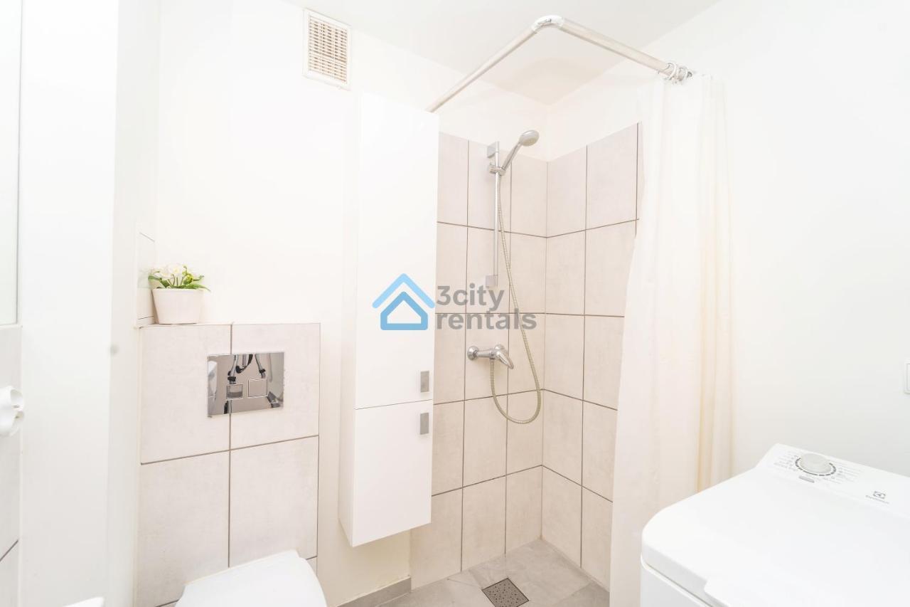 Piekne I Jasne Studio 3City W Sopocie By Noclegi Renters Sopot Bagian luar foto